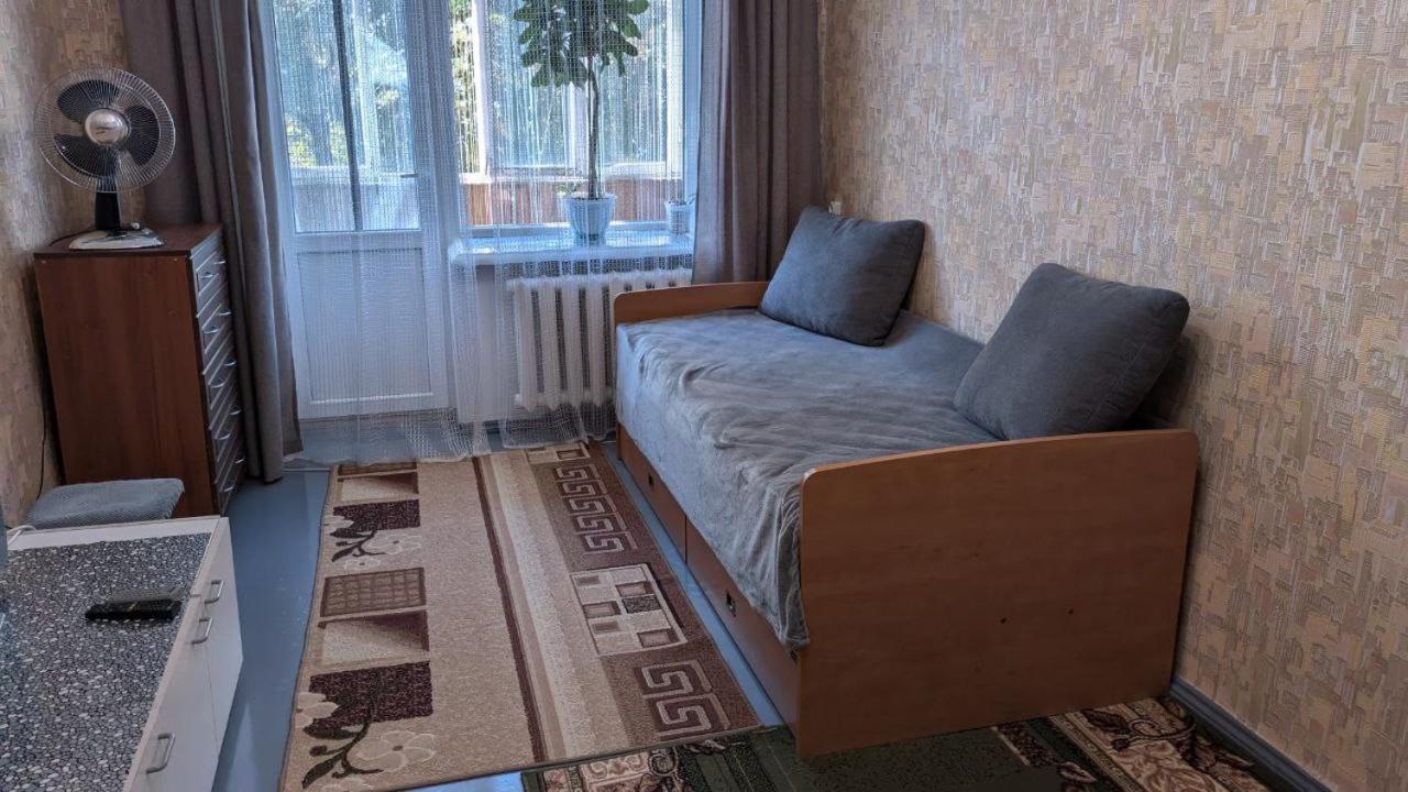 Квартира Біля Парку На Княгині Ольги 13 Apartment รีฟเน ภายนอก รูปภาพ